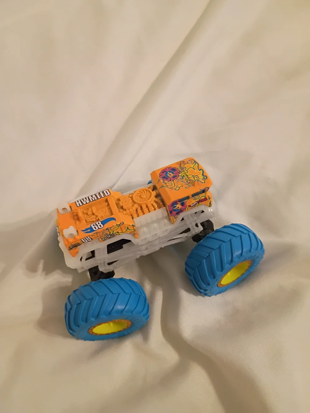 Hot Wheels Monster 5 Alarm Fire Truck Diecast Car Jam